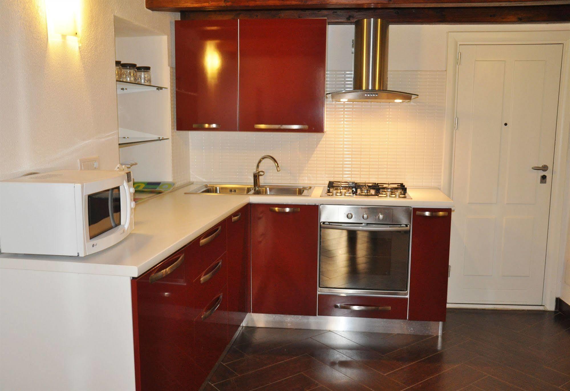 Apartment Spinnaker Holidays *